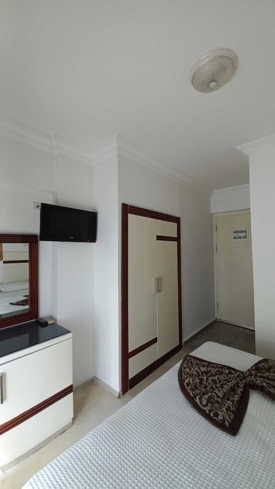 

Milano - Lara - Atalla Hotel