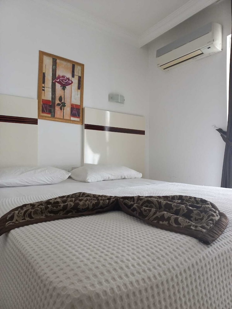 

Torino - Regione di Antalya, Turchia - Atalla Hotel