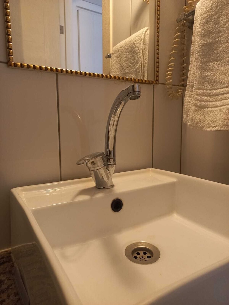 

Milano - Lara - Atalla Hotel