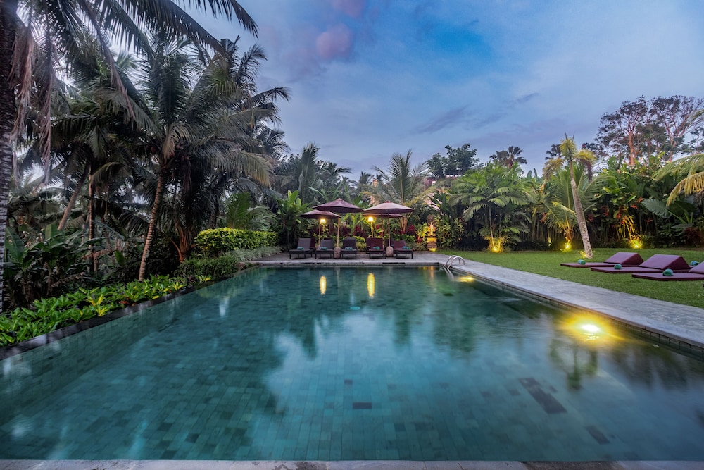 

Roma - Abiansemal - Pertiwi Bisma Ubud