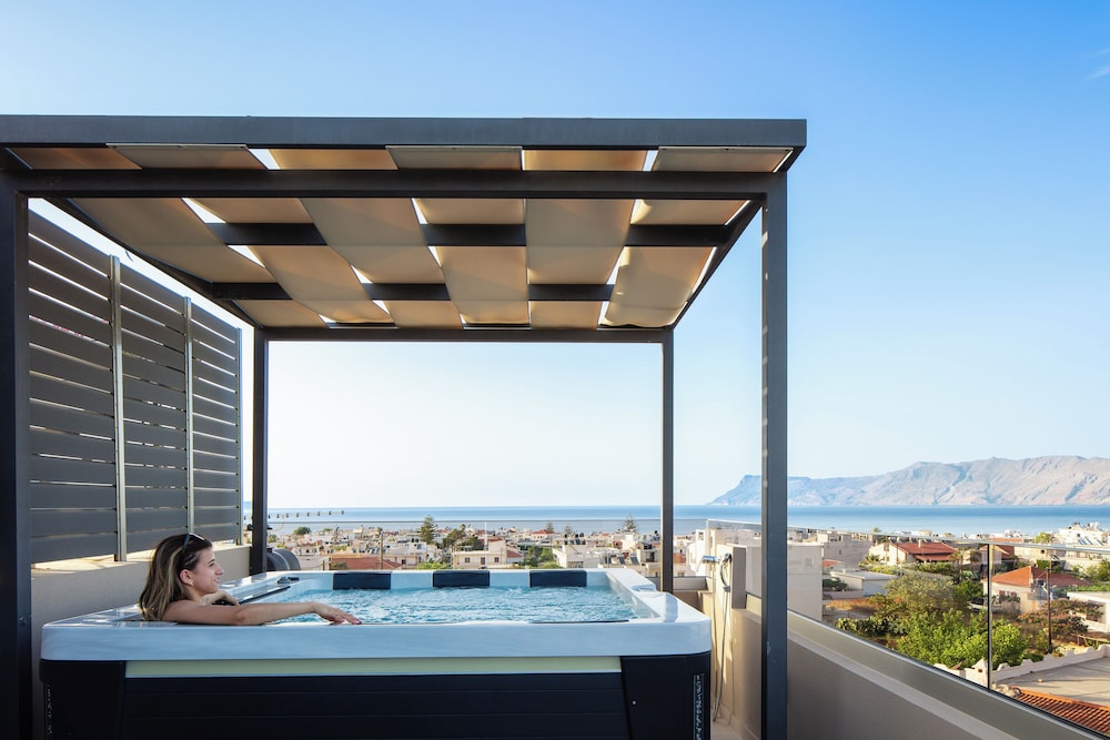 

Milano - Falasarna - Sapphire Blue Suites