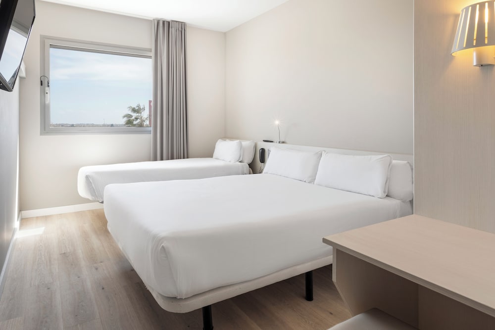 

Milano - Castelldefels - B&B HOTEL Barcelona Viladecans