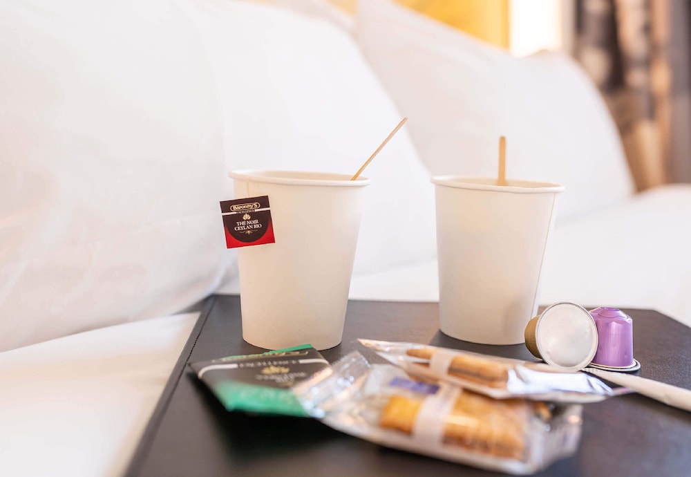 

Cagliari - Marne-La-Vallee - B&B Hotel Paris Clichy-Sous-Bois