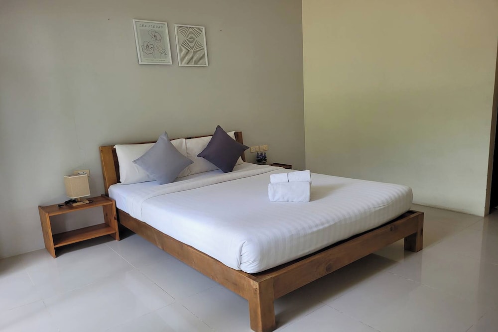 

Roma - Ban Pa Khlok - Snooze Inn Phuket