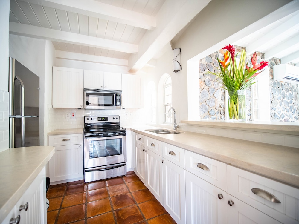 

Milano - Castries - Windjammer Landing Resort and Residences