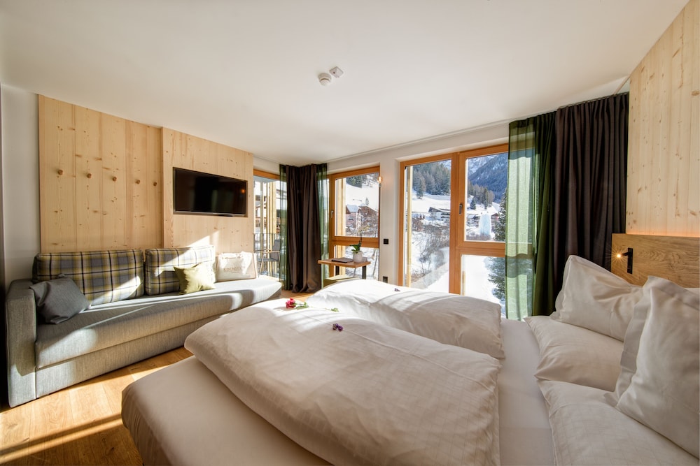 

Milano - Ortisei - Mountain Design Hotel EdenSelva