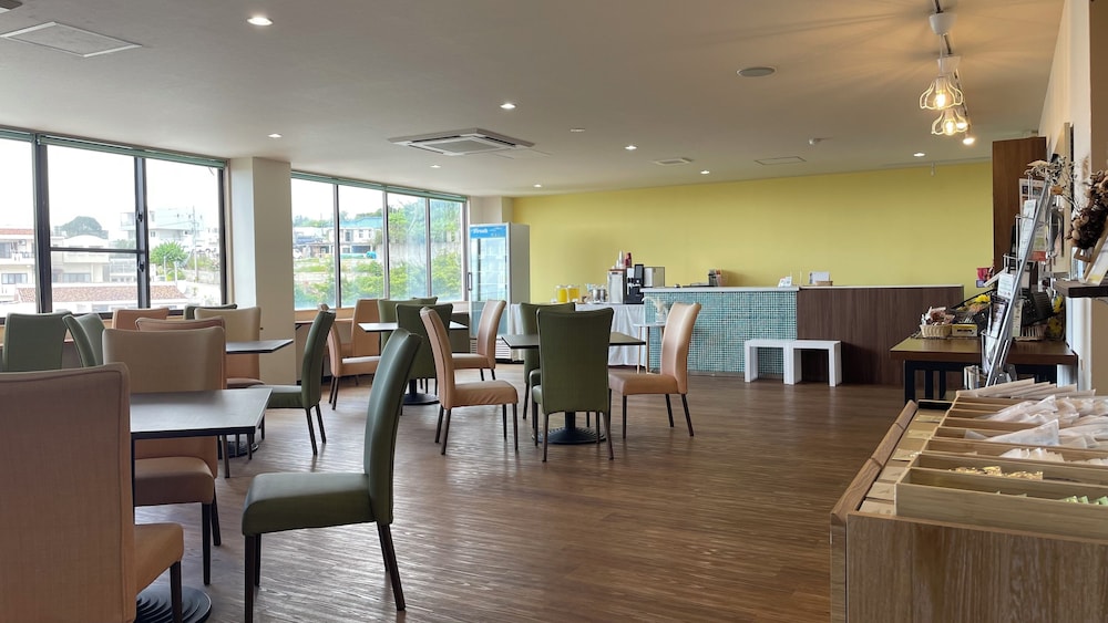 

Milano - Okinawa City - HiyagunLanaiResort