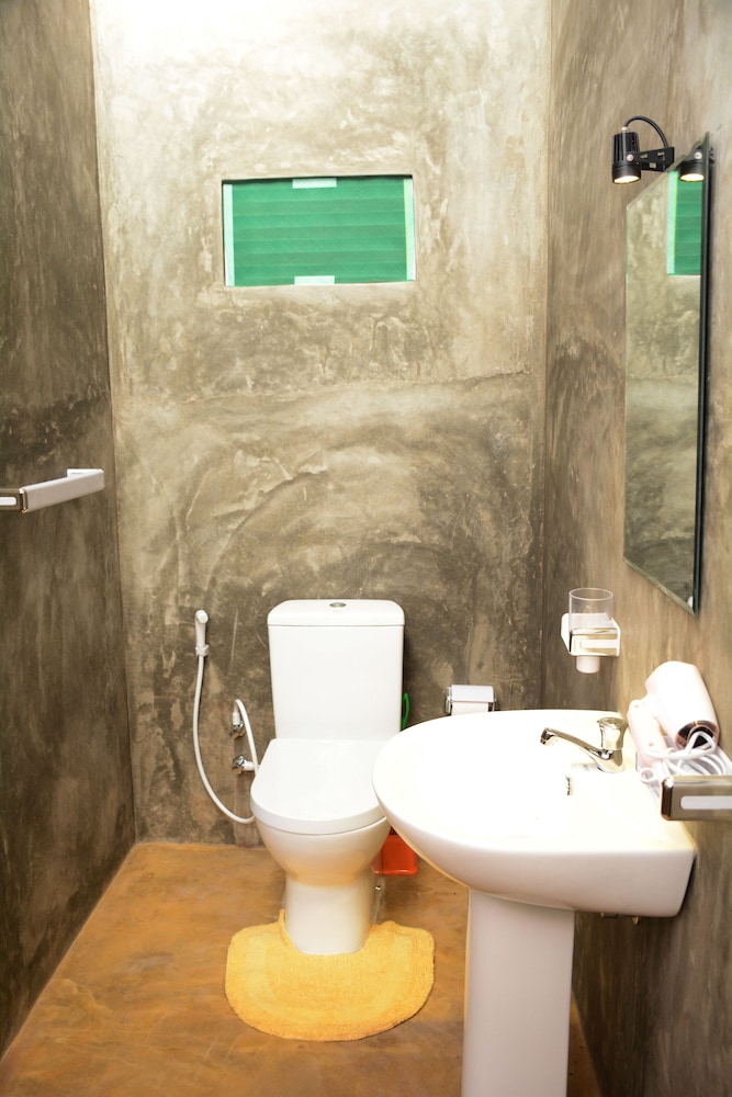 

Roma - Negombo - The Nature Villa and Cabanas