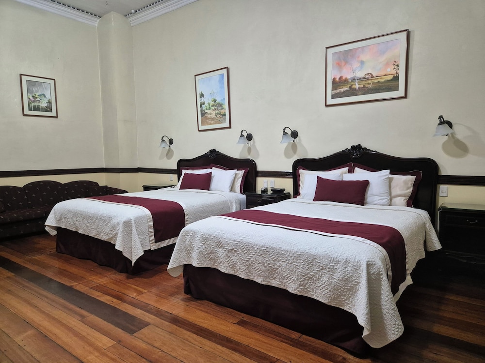 

Venezia - San Jose - Santo Tomas Hotel