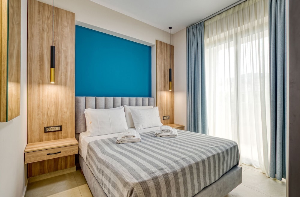 

Firenze - Kissamos - Sapphire Horizon Suites