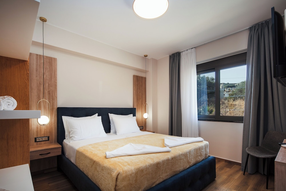 

Brindisi - Kissamos - Sapphire Horizon Suites