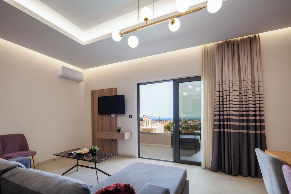 

Milano - Falasarna - Sapphire Horizon Suites