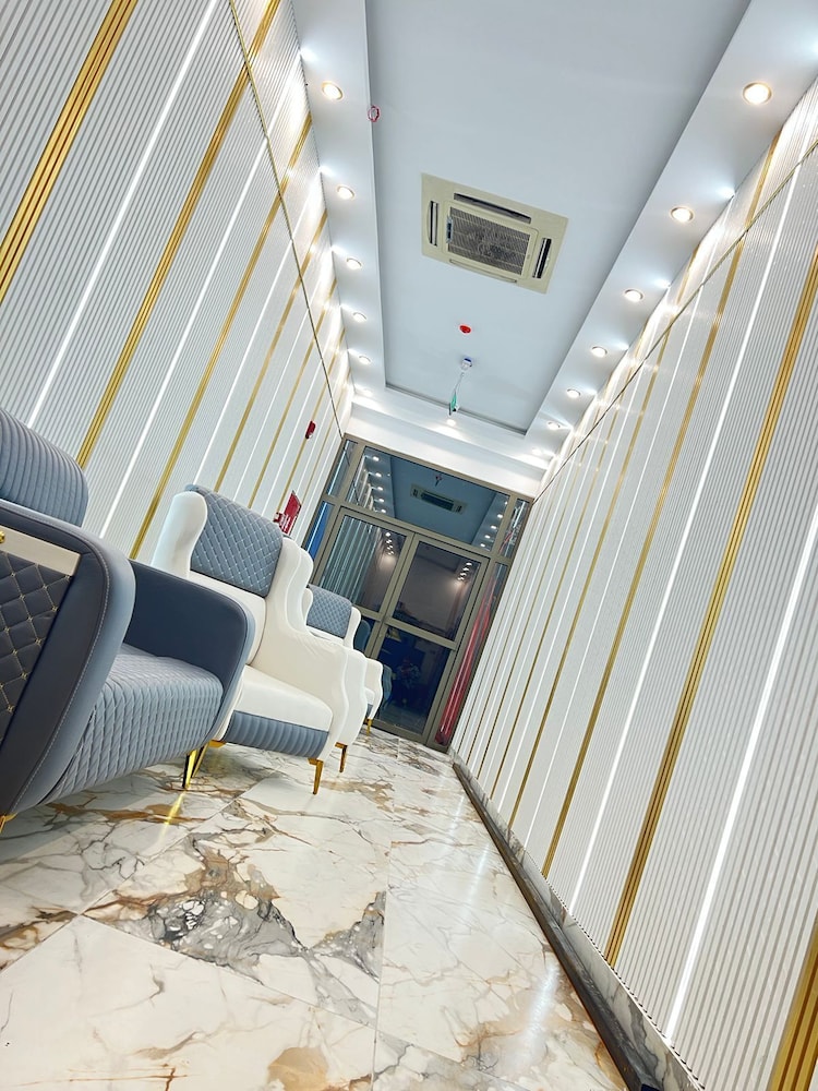 

Cagliari - Aqaba - Holiday Season Hotel