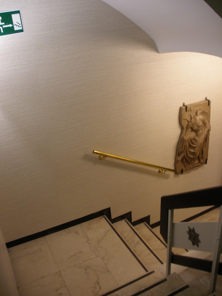 

Milano - Granada - Sacromonte Hotel