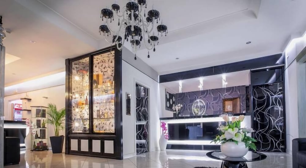 

Milano - Casalnuovo di Napoli - Hotel Daytona Palace