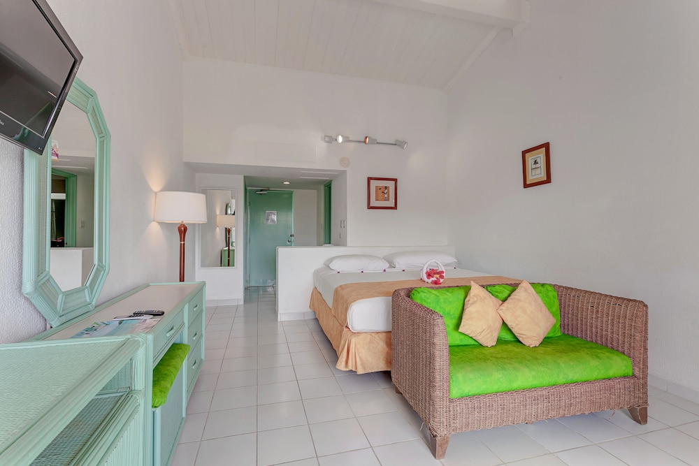 

Roma - Bolans - Jolly Beach Antigua - All Inclusive