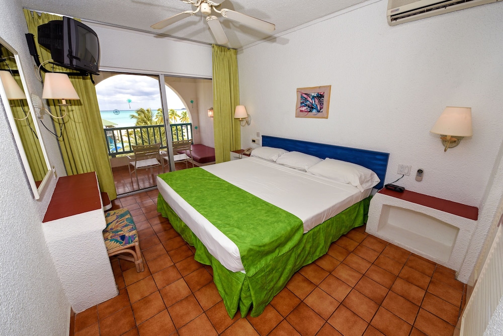 

Roma - Bolans - Jolly Beach Antigua - All Inclusive