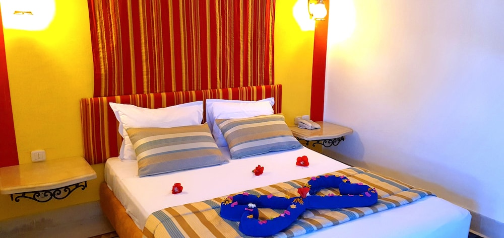 

Milano - Mezraia - Hotel De Charme Et Spa Dar El Bhar