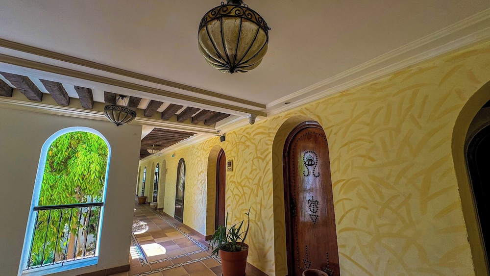 

Verona - Mezraia - Hotel De Charme Et Spa Dar El Bhar
