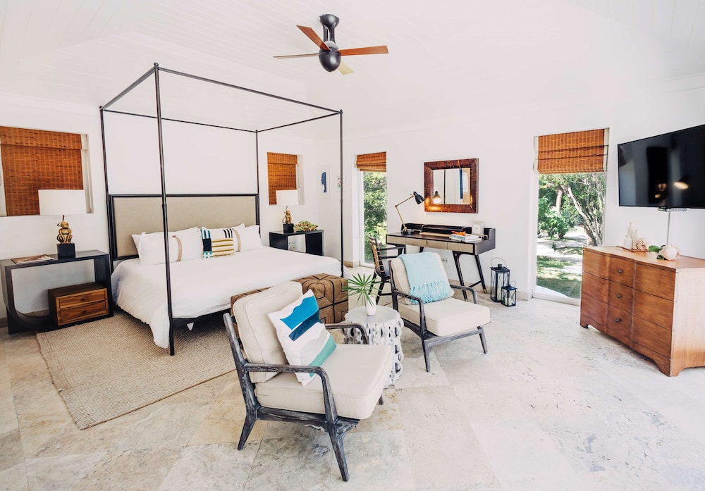 

Milano - Harbour Island - Pink Sands Resort