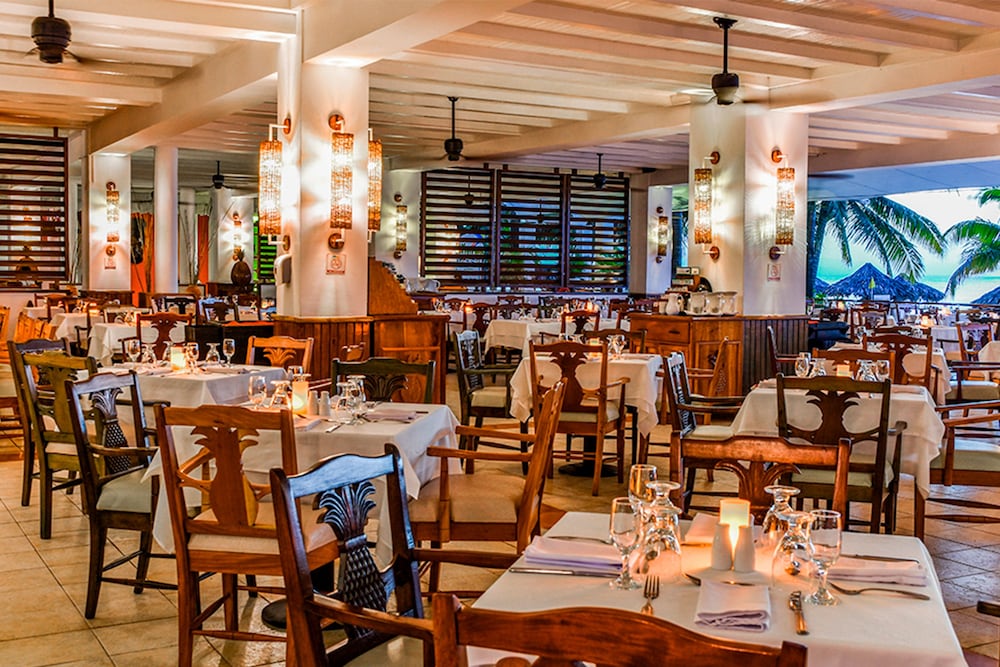 

Lamezia Terme - Montego Bay - Grand Decameron Montego Beach, A Trademark All-Inclusive Resort