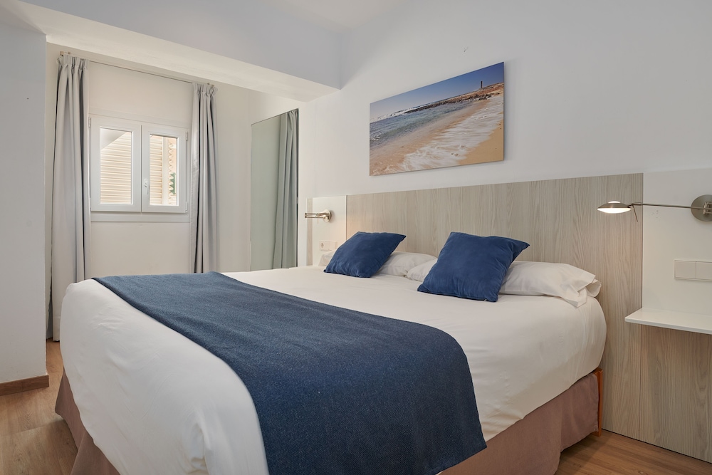 

Cagliari - Colonia Sant Jordi - Hotel Colonial