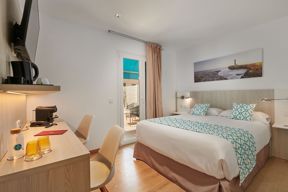 

Napoli - Colonia Sant Jordi - Hotel Colonial