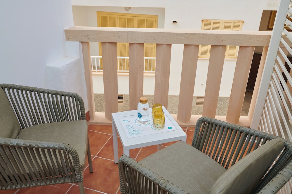 

Roma - Colonia Sant Jordi - Hotel Colonial