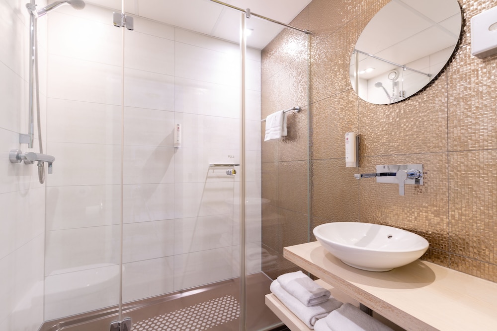 

Bari - Rotterdam - Amrath Airport Hotel Rotterdam