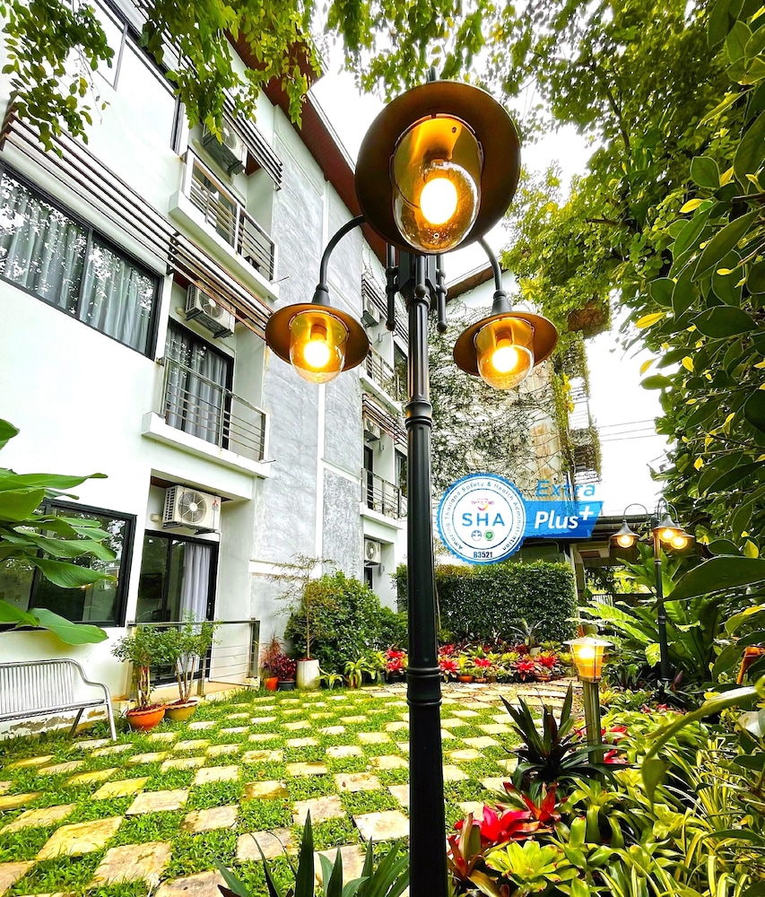 

Milano - Nai Thon Beach - Ideo Phuket Hotel - SHA Extra Plus