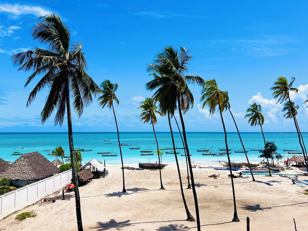 

Firenze - Nungwi, Zanzibar - Nungwi Beach Front
