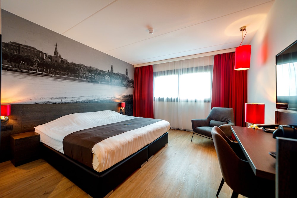 

Palermo - Hoofddorp - Best Western Plus Amsterdam Airport Hotel