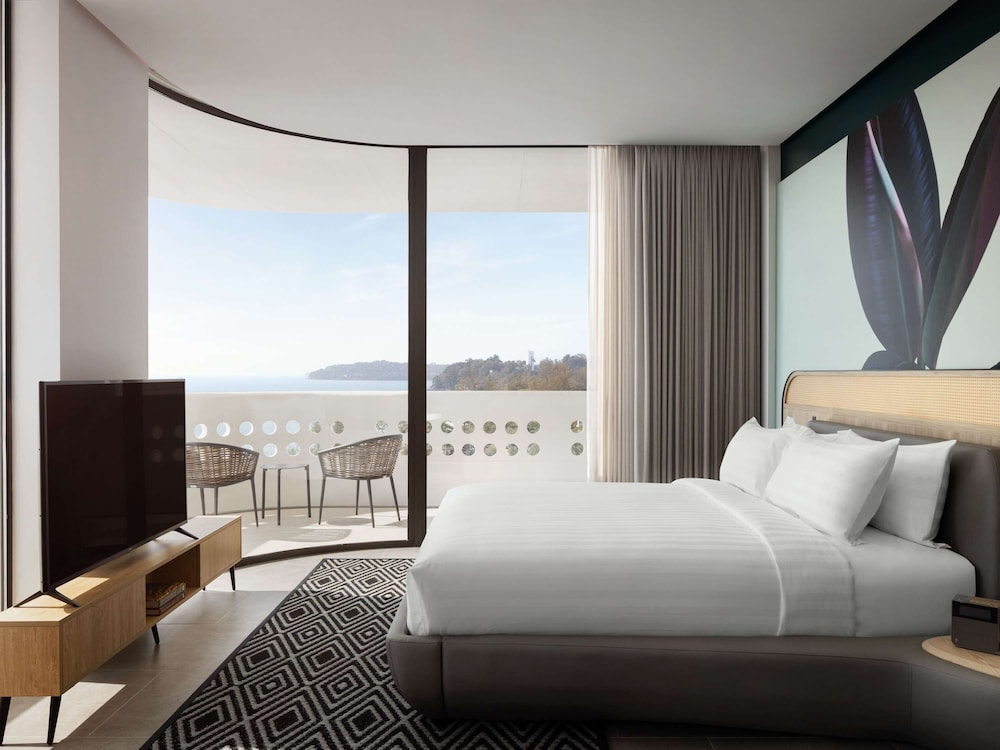 

Roma - Sihanoukville - Novotel Sihanoukville Holiday Resort