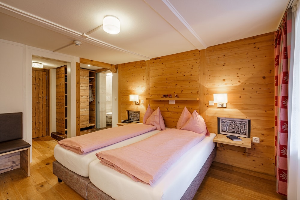 

Roma - Lauterbrunnen - Alpenblick Hotel & Restaurant Wilderswil by Interlaken
