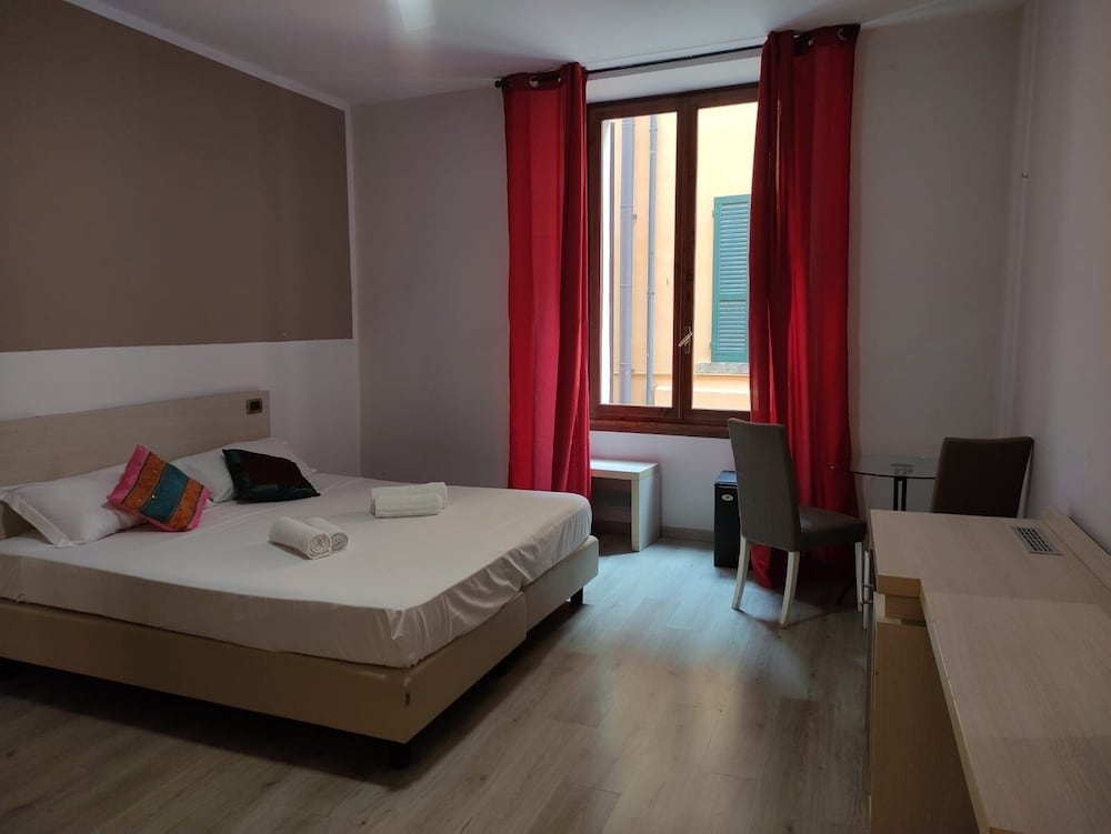 

Milano - Gargnano - Hotel & Restaurant San Marco AB