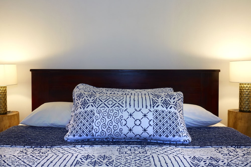 

Milano - Nosara - Living Hotel