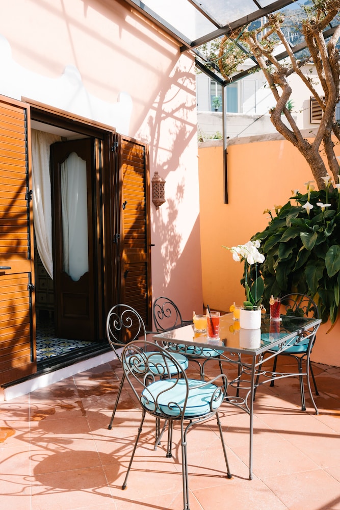 

Milano - Positano - Villa Principe Giovanni