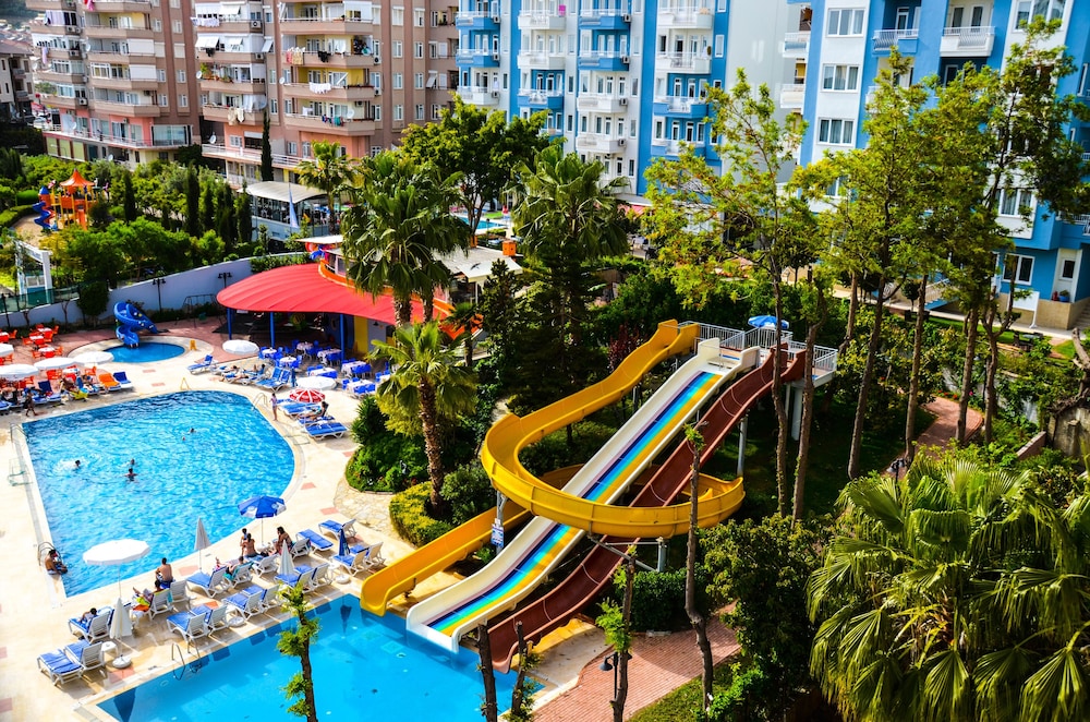 

Milano - Alanya - Ark Apart and Suite Hotel