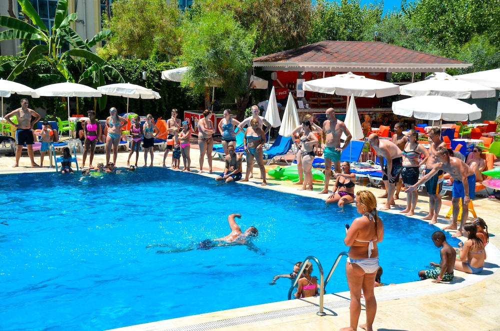 

Milano - Alanya - Ark Apart and Suite Hotel