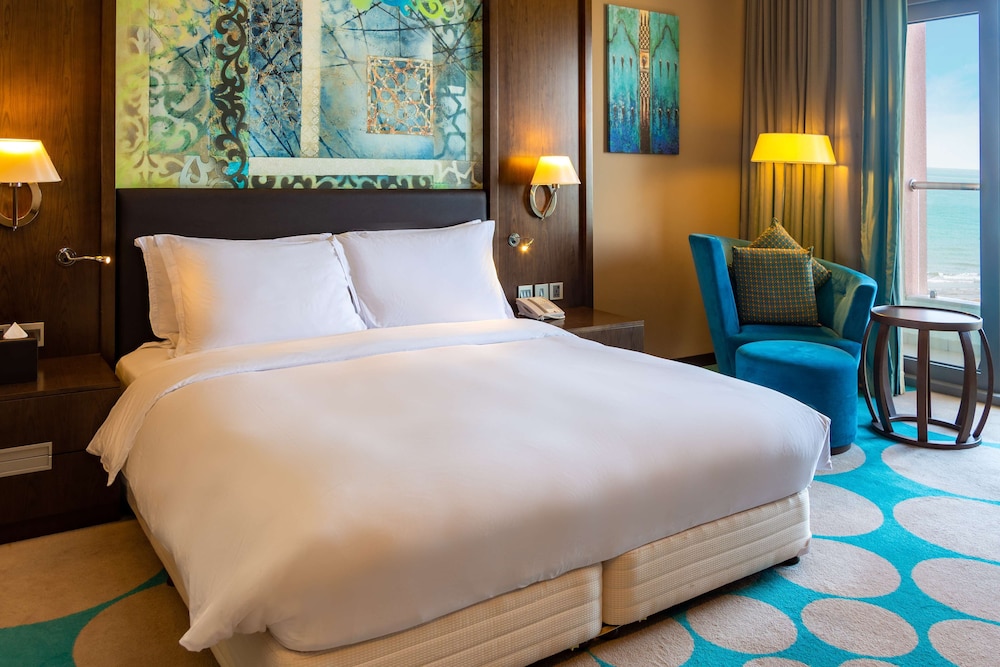 

Milano - Sohar - Radisson Blu Hotel & Resort, Sohar