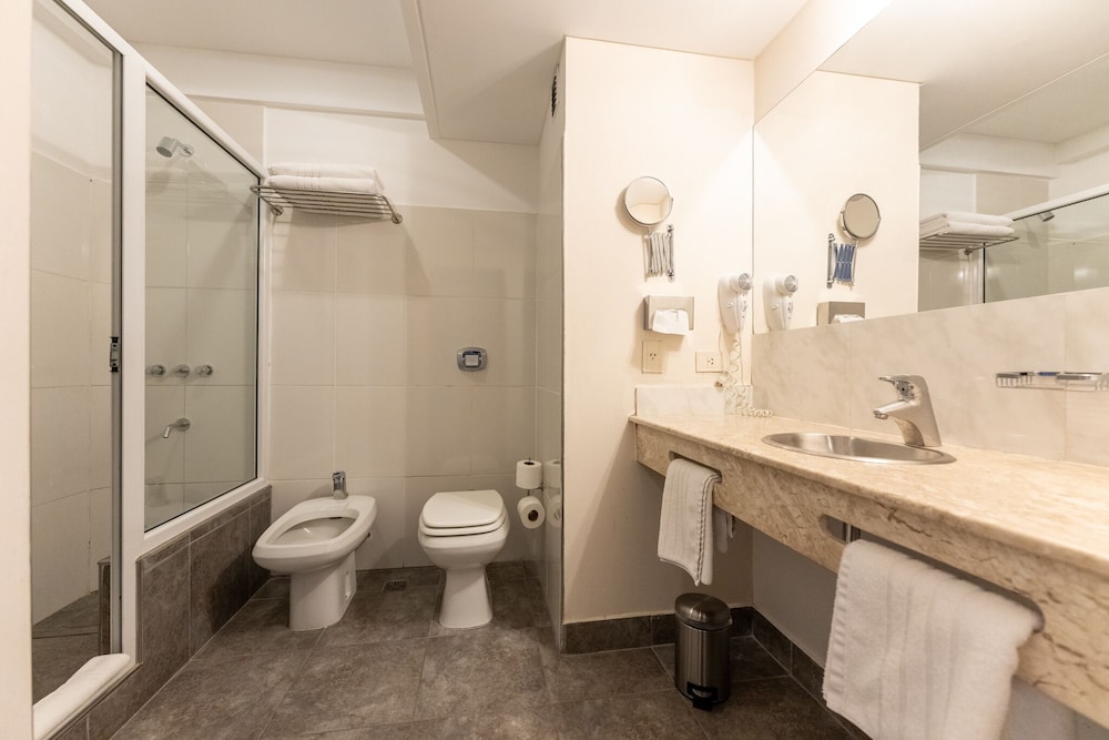 

Roma - Puerto Madryn - Hotel Tolosa