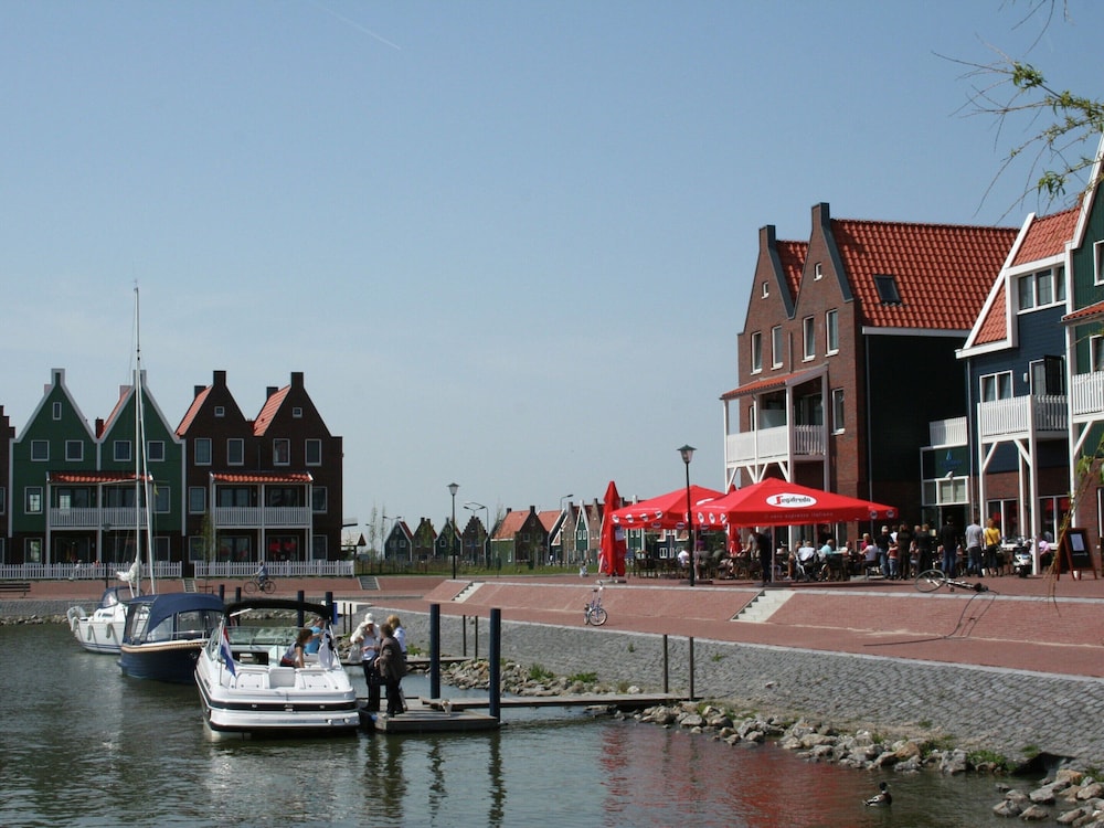 

Cagliari - Edam - Marinapark Volendam
