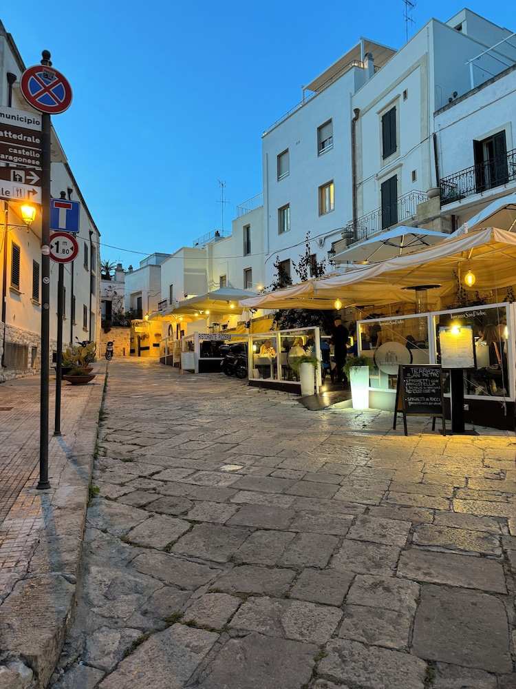 

Milano - Otranto - San Pietro Otranto