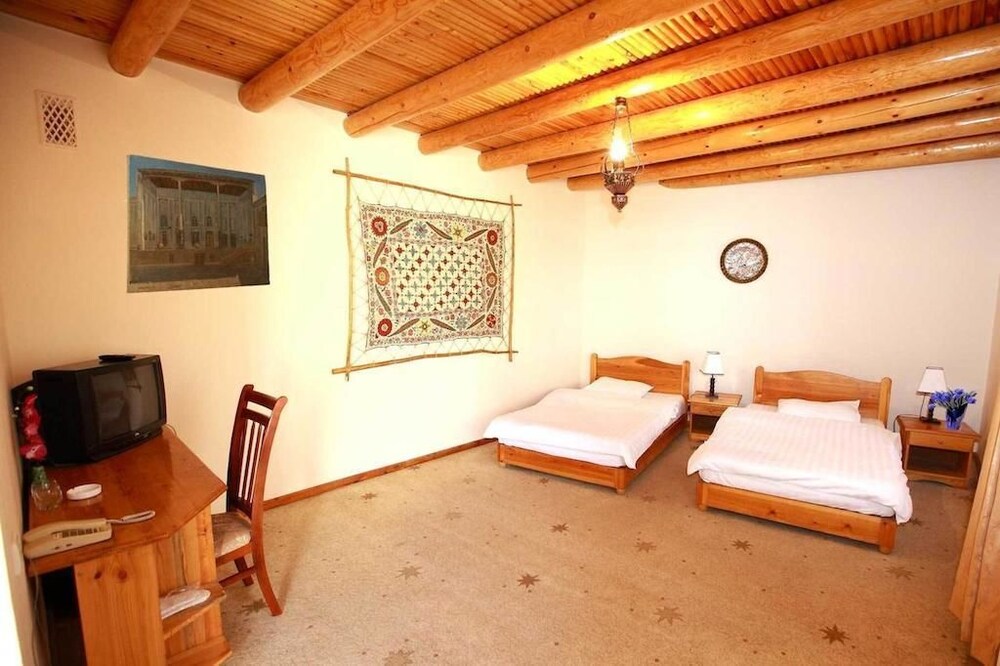 

Milano - Buxoro - Lyabi House Hotel