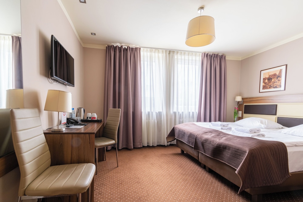 

Bari - Gliwice - Hotel Diament Zabrze - Gliwice
