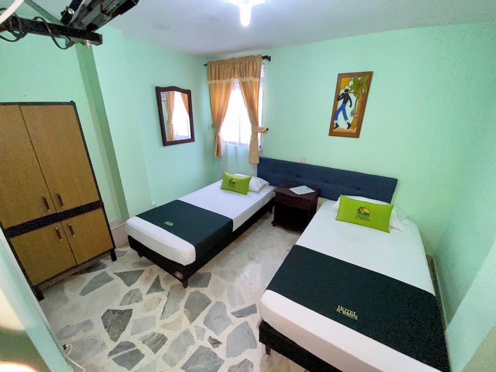 

Roma - Armenia - HOTEL EL BOSQUE ARMENIA