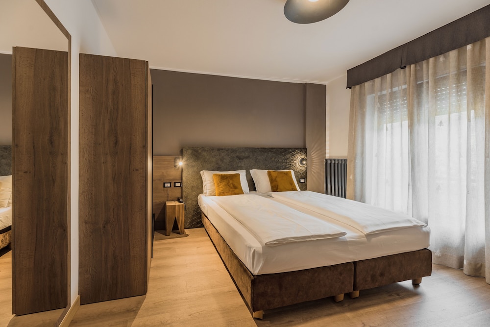

Cagliari - Bellamonte - Suan Hotel