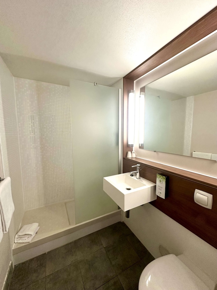

Bari - Chantilly - Campanile Hotel Chantilly