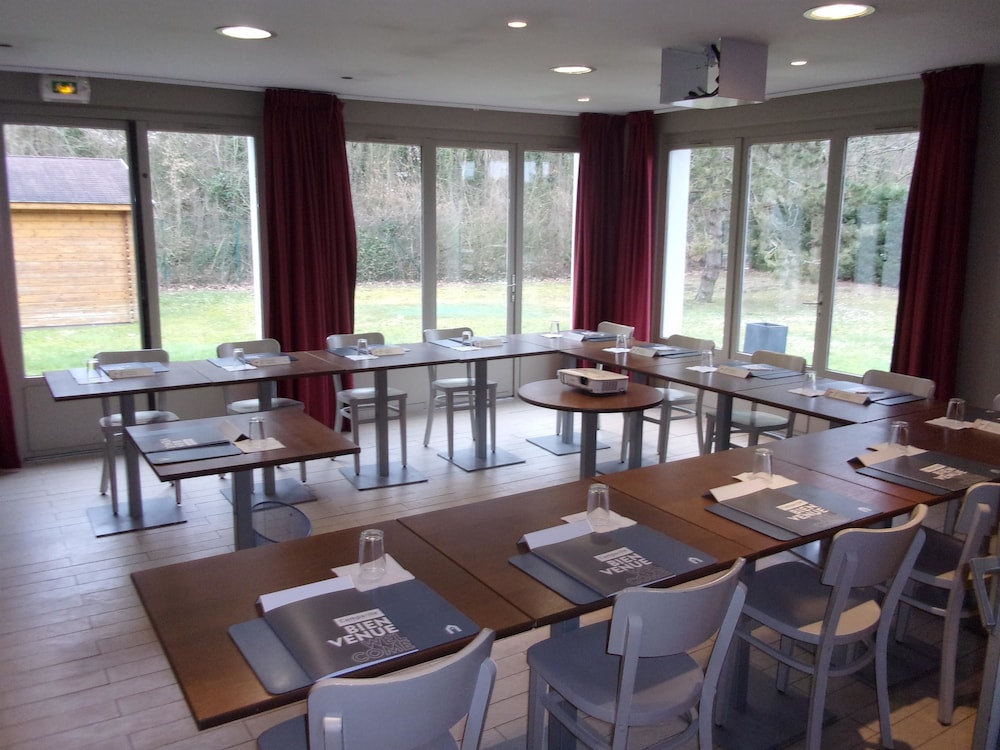 

Milano - Gouvieux - Campanile Hotel Chantilly