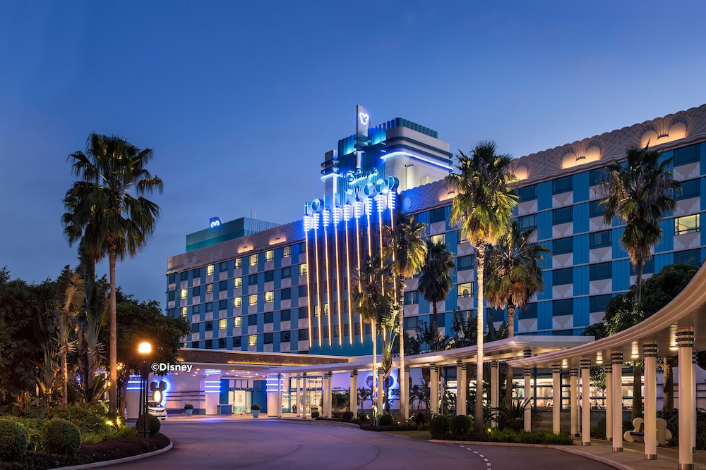 

Milano - Hong Kong - Disney's Hollywood Hotel